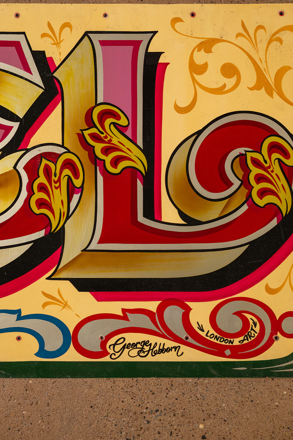 'Big Wheel' Metal Fairground Sign (2 parts) <p>W:330.5cm D:0.2cm H:66.5cm </p> - Image 9