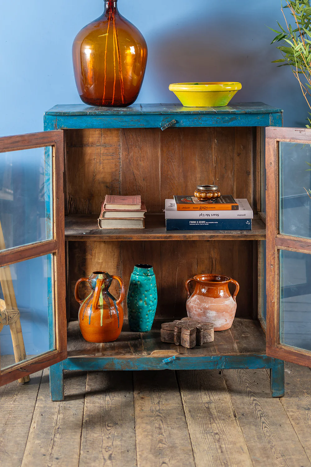 Blue Vintage Display Cabinet <p>W:74cm D:46.5cm H:92cm </p> - Image 7