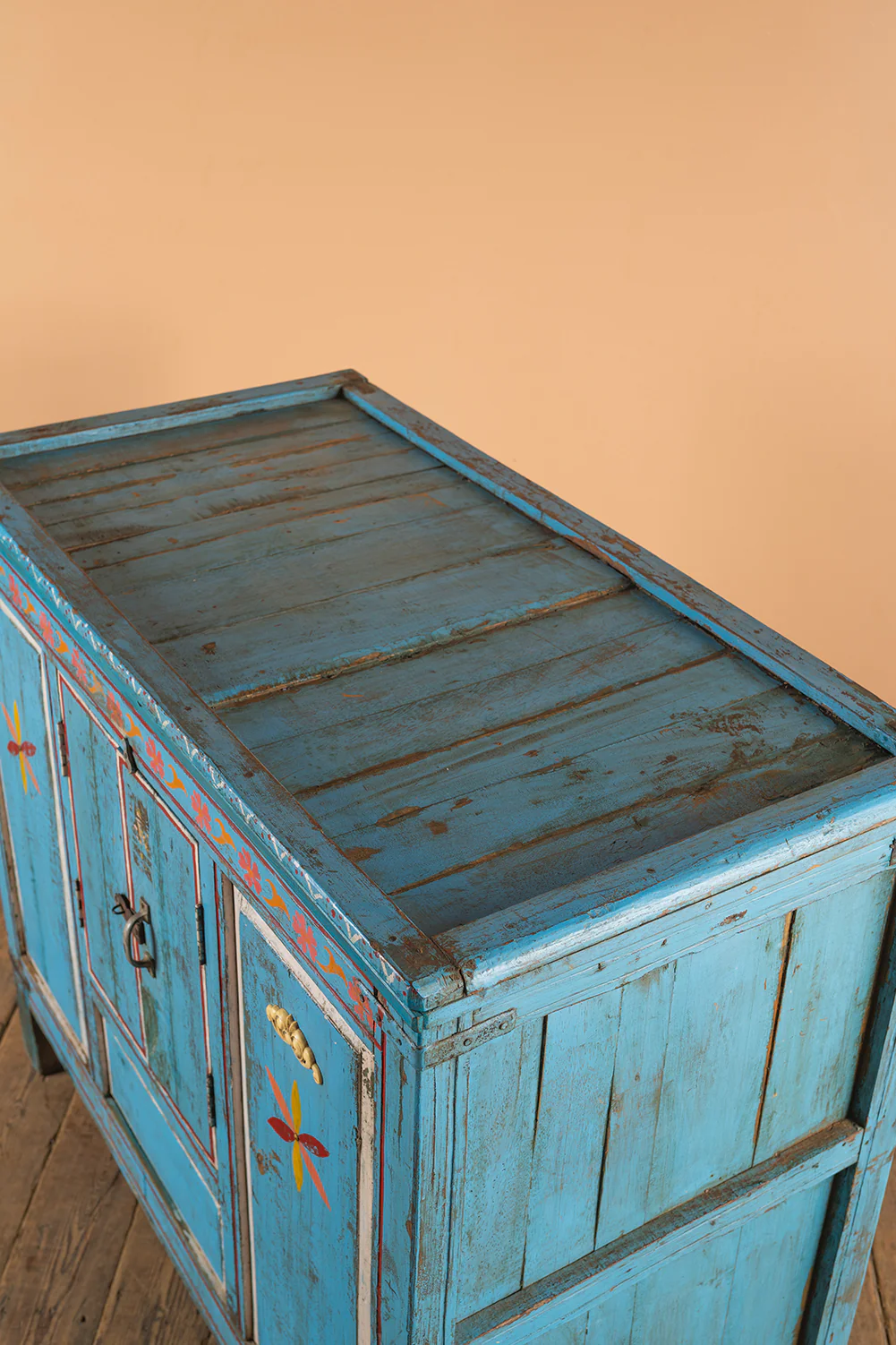 Blue Vintage Painted Cupboard <p>W:122.5cm D:64.5cm H:108.5cm </p> - Image 6