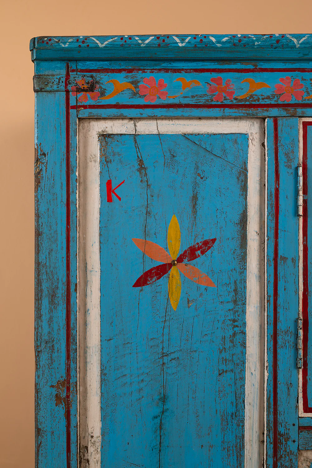 Blue Vintage Painted Cupboard <p>W:122.5cm D:64.5cm H:108.5cm </p> - Image 7
