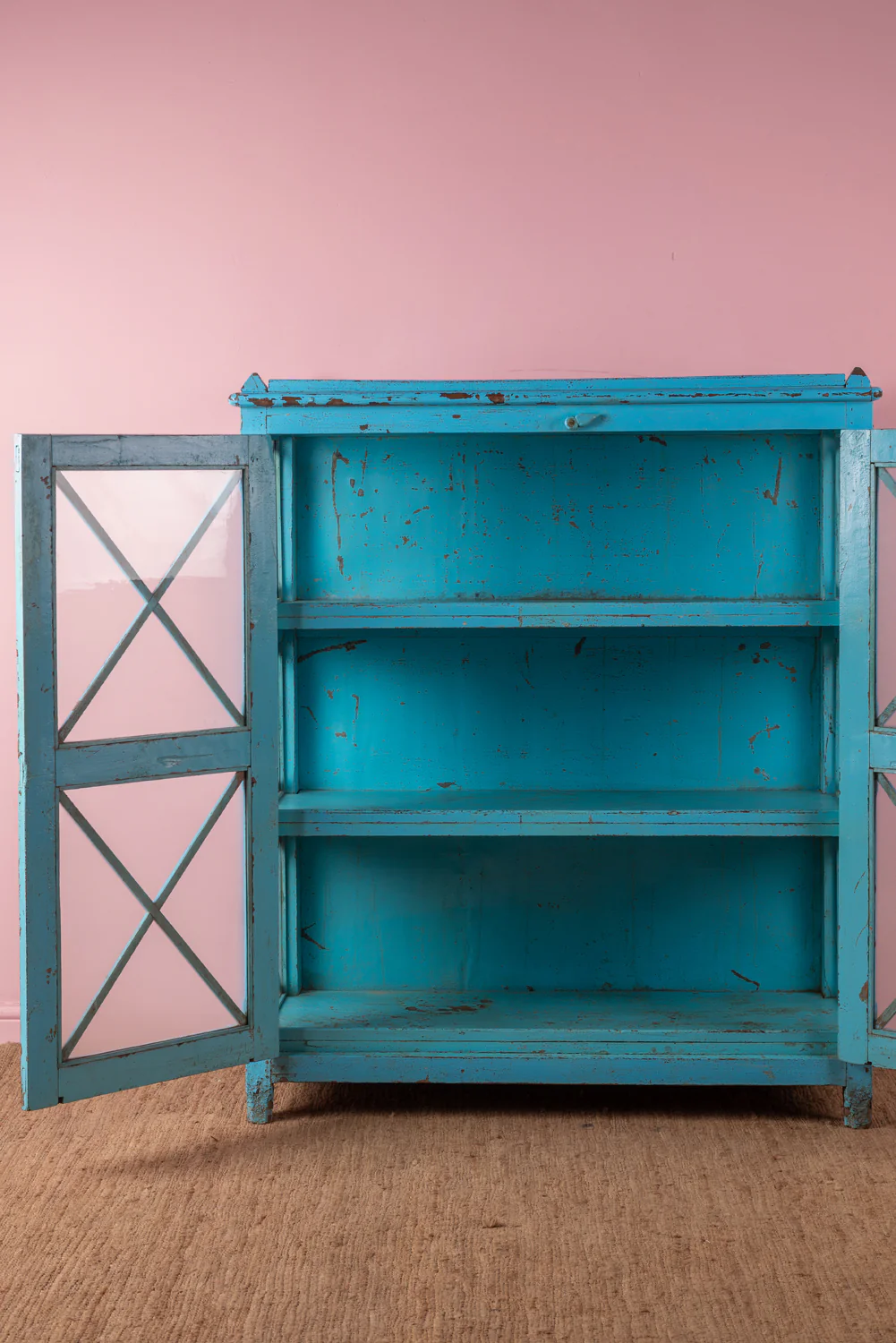 Light Blue Vintage Glazed Cabinet <p>W:126.5cm D:48.5cm H:148cm </p> - Image 7