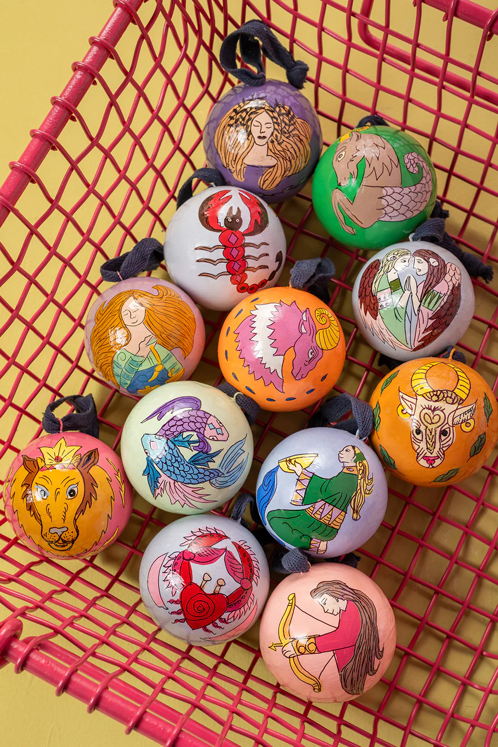 Cancer Zodiac Bauble - Image 3