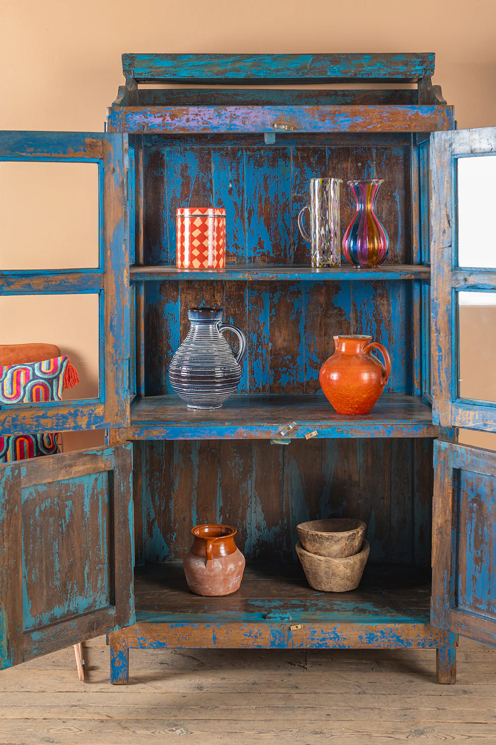 Vintage Blue Display Cabinet <p>W:94.5cm D:55cm H:174.5cm </p> - Image 4