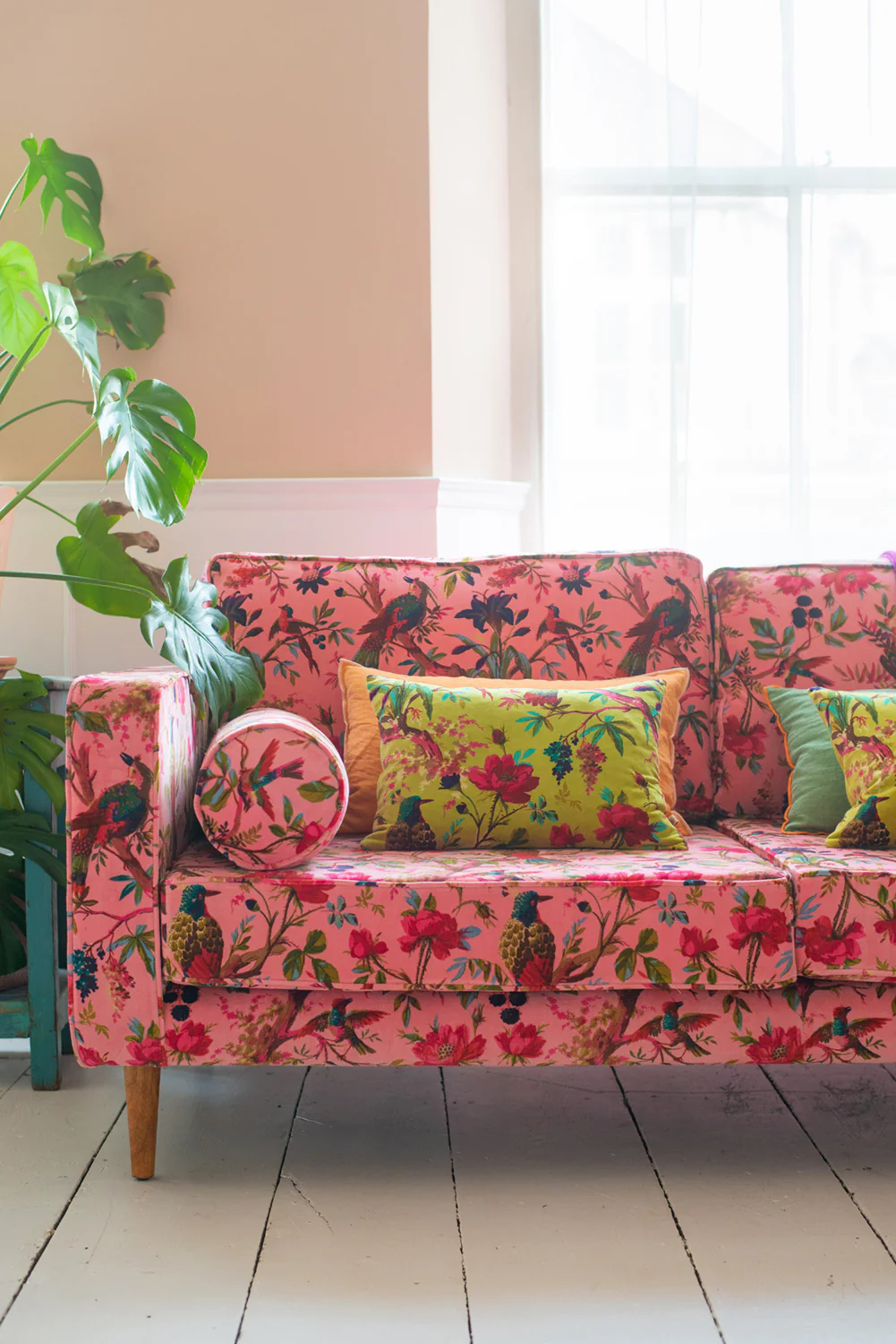 Milla Pink Bird of Paradise Velvet Sofa - Image 5