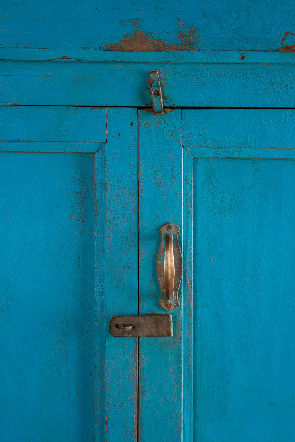 Blue Wooden Vintage Cupboard <p>W:121cm D:54.5cm H:168cm </p> - Image 3