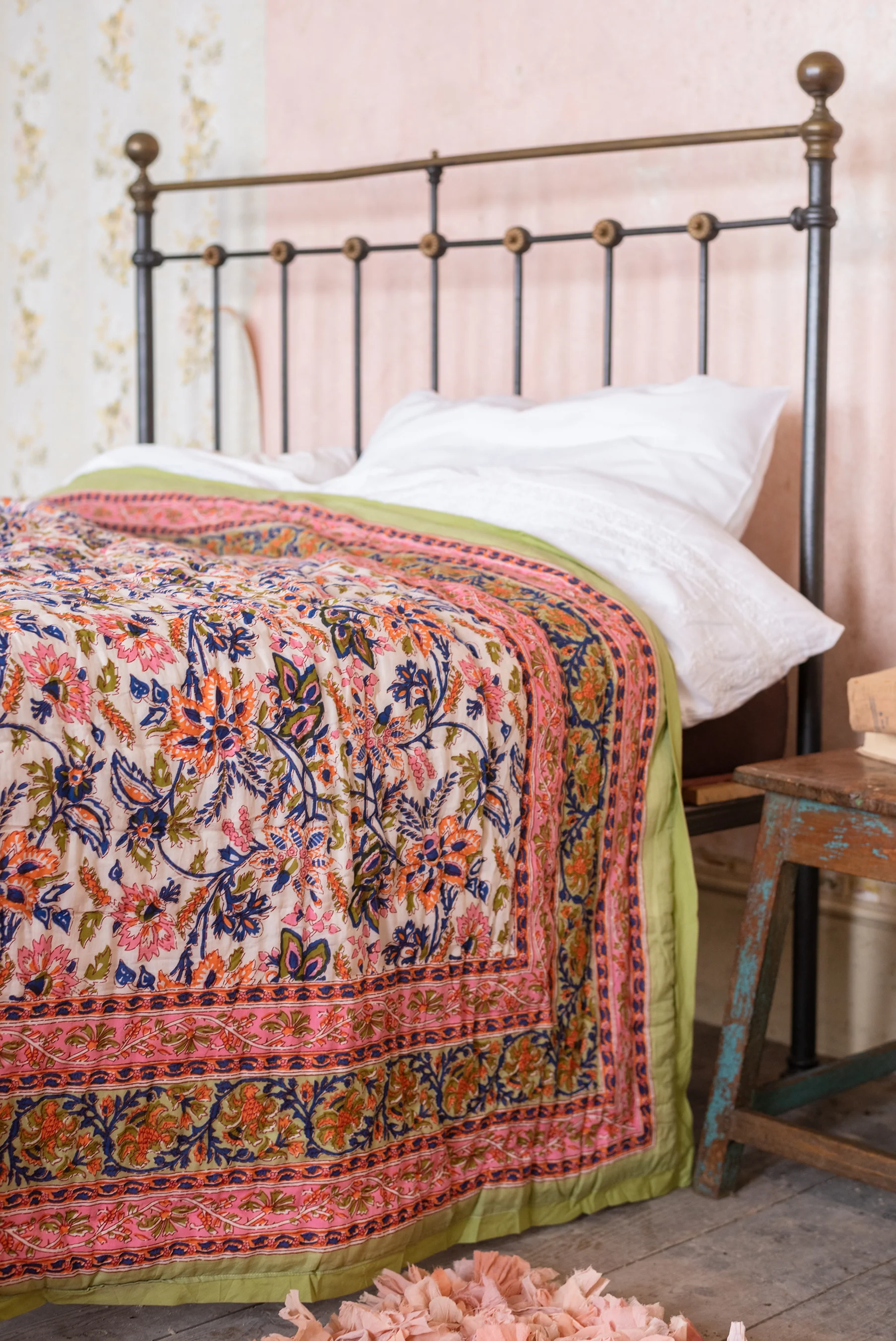 Pistachio Blossom Reversible Floral Quilt - Image 13