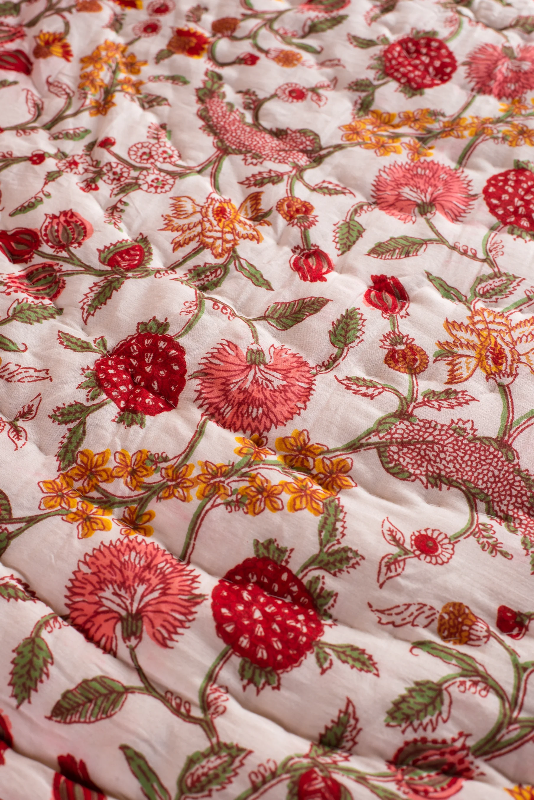 Coral Haze Reversible Floral Quilt - Image 7