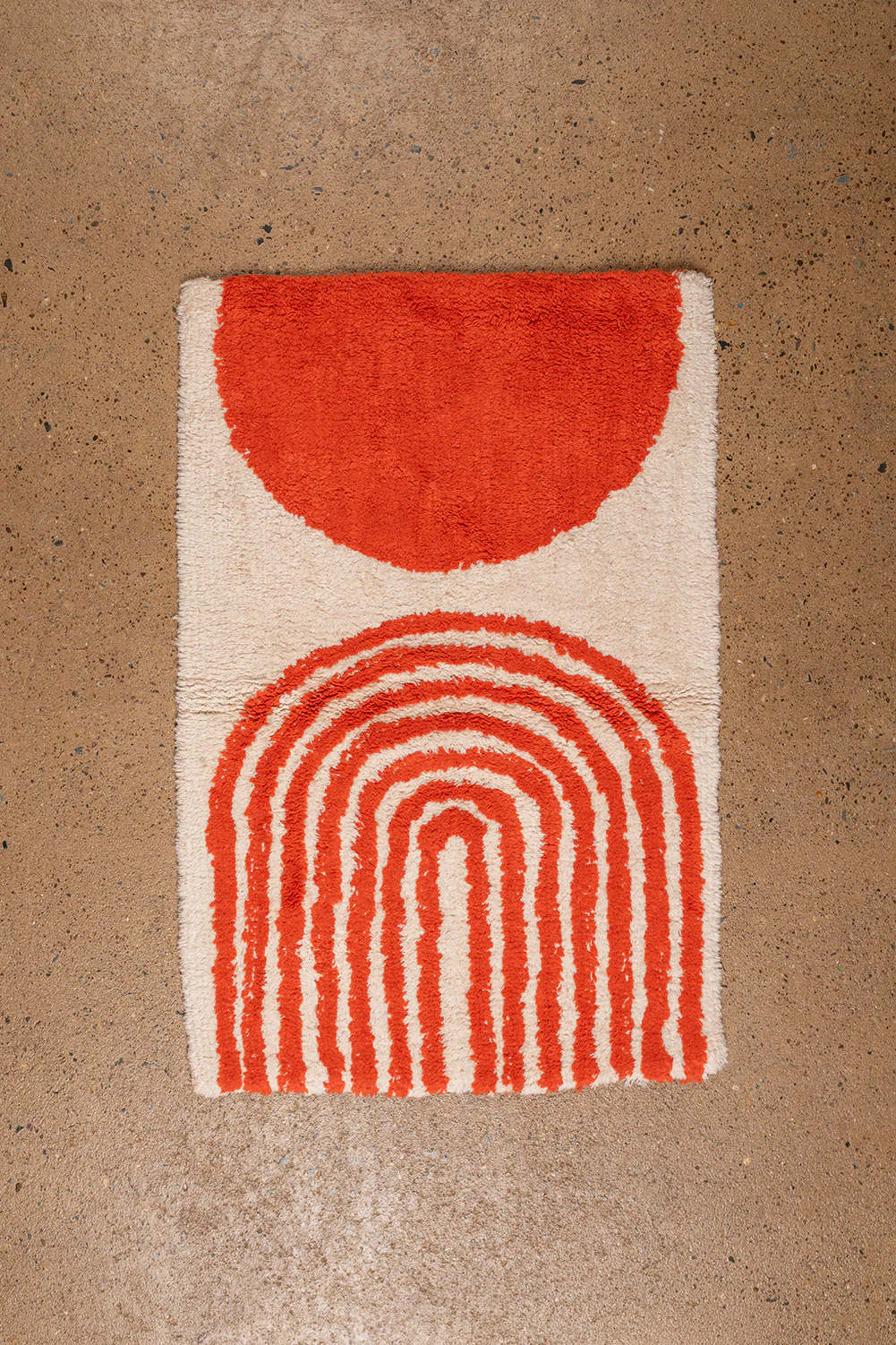 Seconds Red & White Arches Tufted Small Rug
