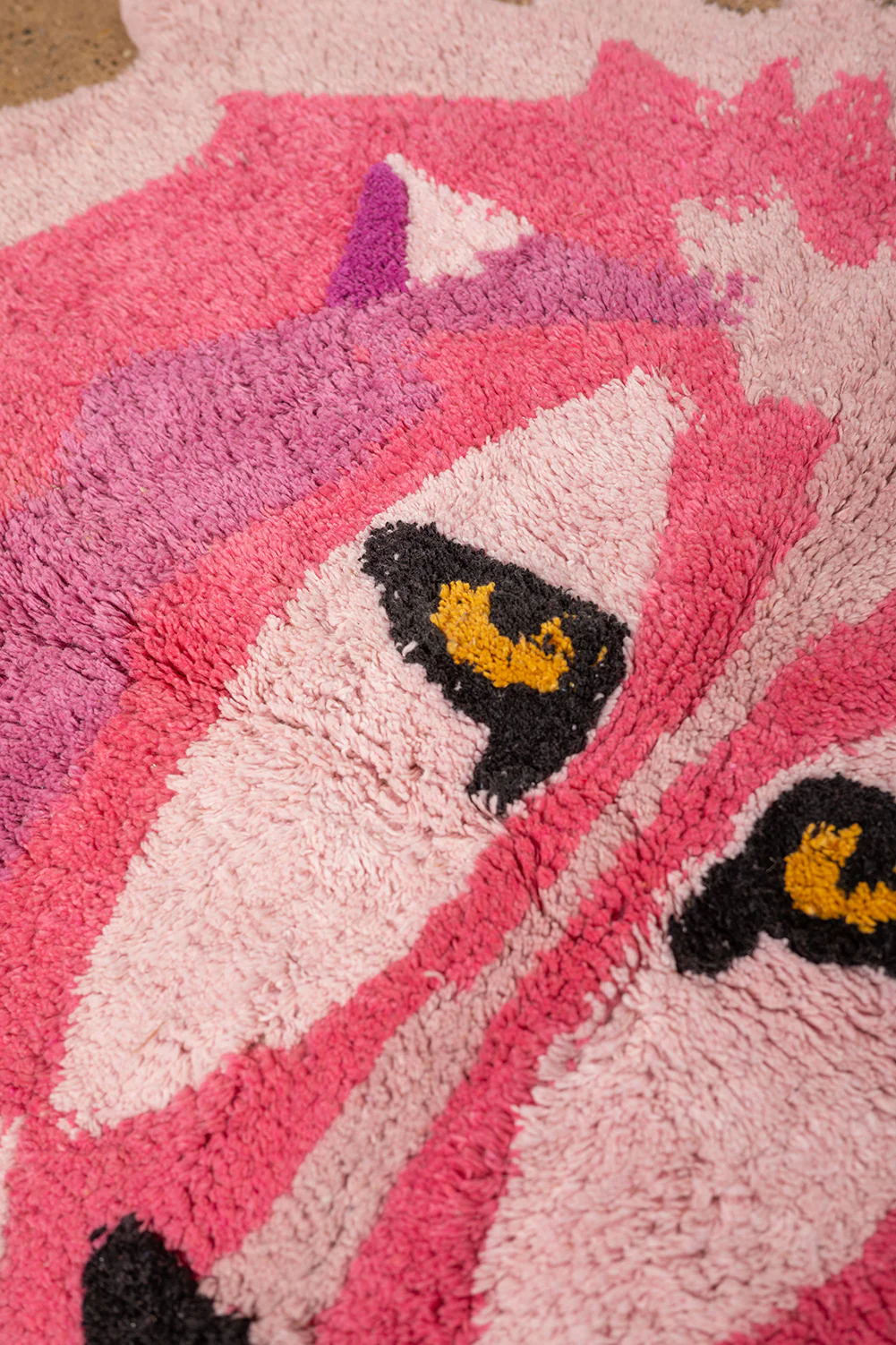 Seconds Tufted Pink Lion Shaped Rug - Image 3