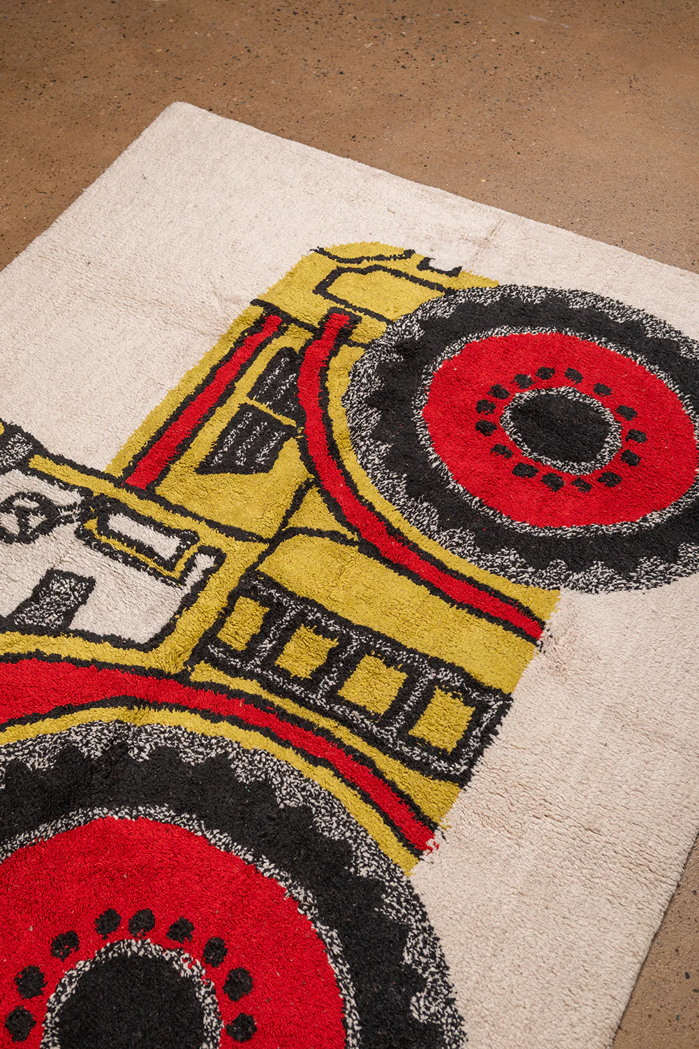 Seconds Red & Yellow Tractor Medium Tufted Rug - Image 2