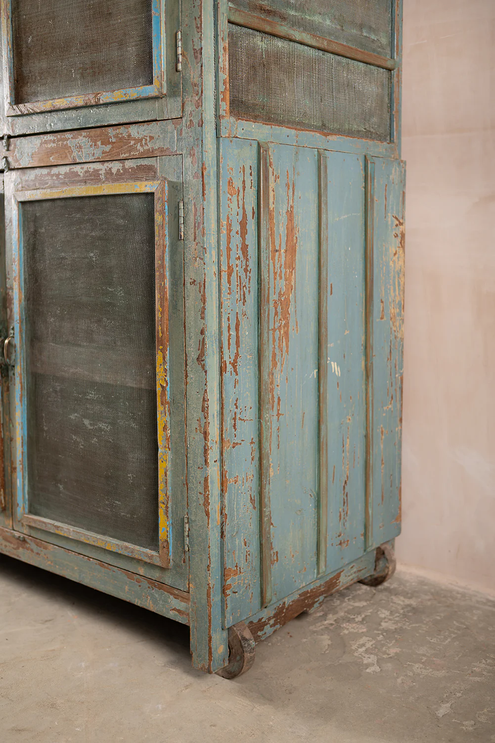 Vintage Earth Tones Jali Cupboard <p>W:131cm D:75cm H:221cm </p> - Image 4