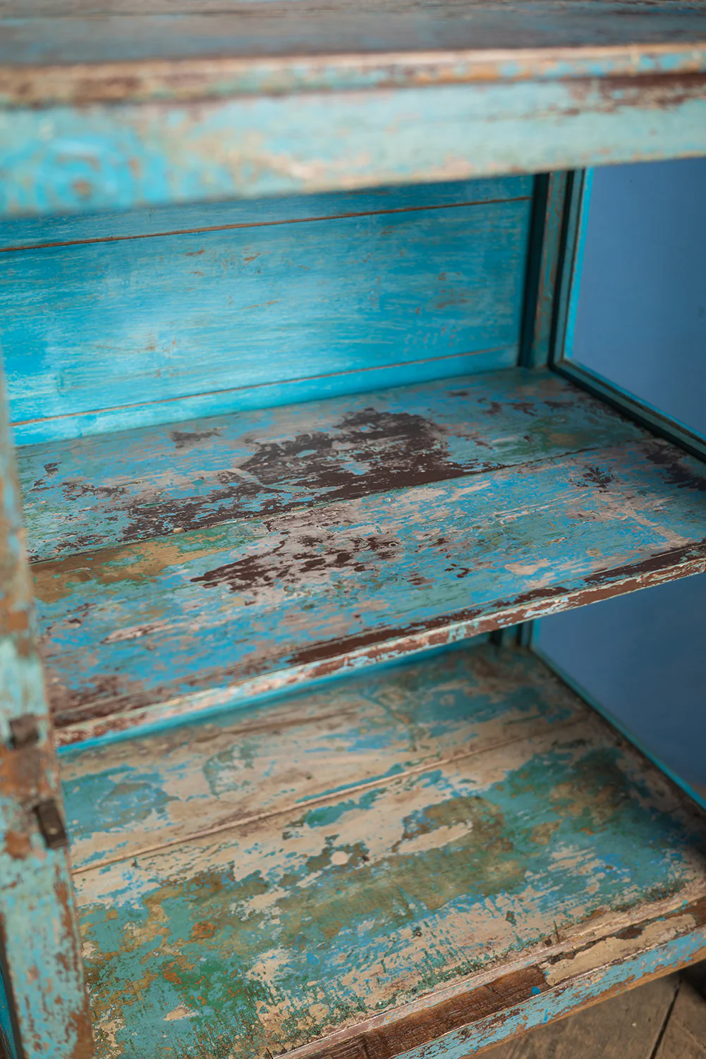 Vintage Light Blue Side Cabinet <p>W:66cm D:43.5cm H:90.5cm </p> - Image 3