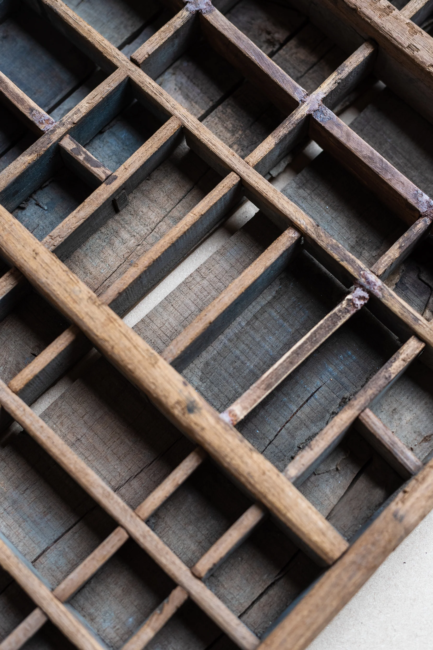 Vintage Wooden Printing Press Tray - Image 15