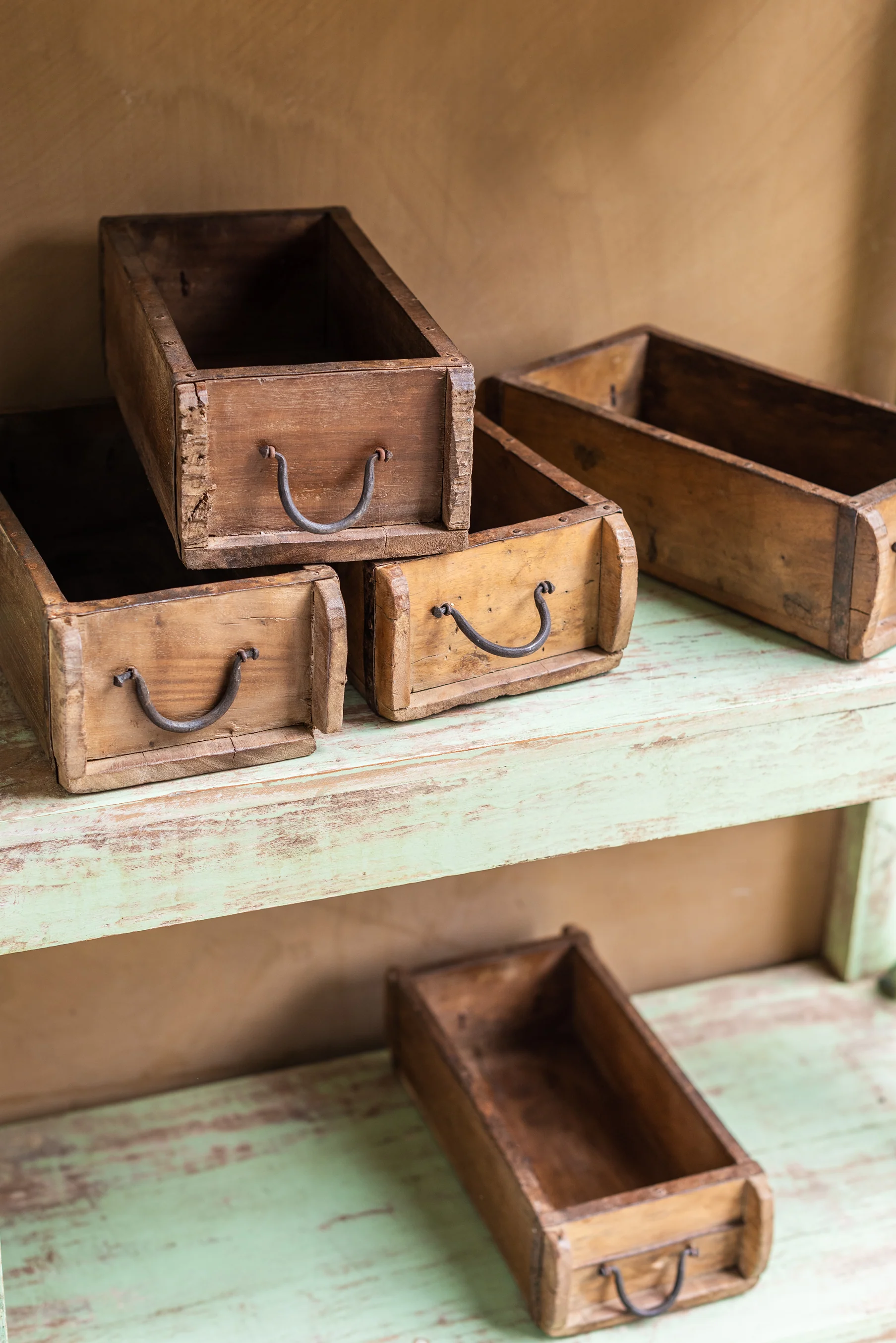 Wooden Vintage Single Brick Mould - Image 5