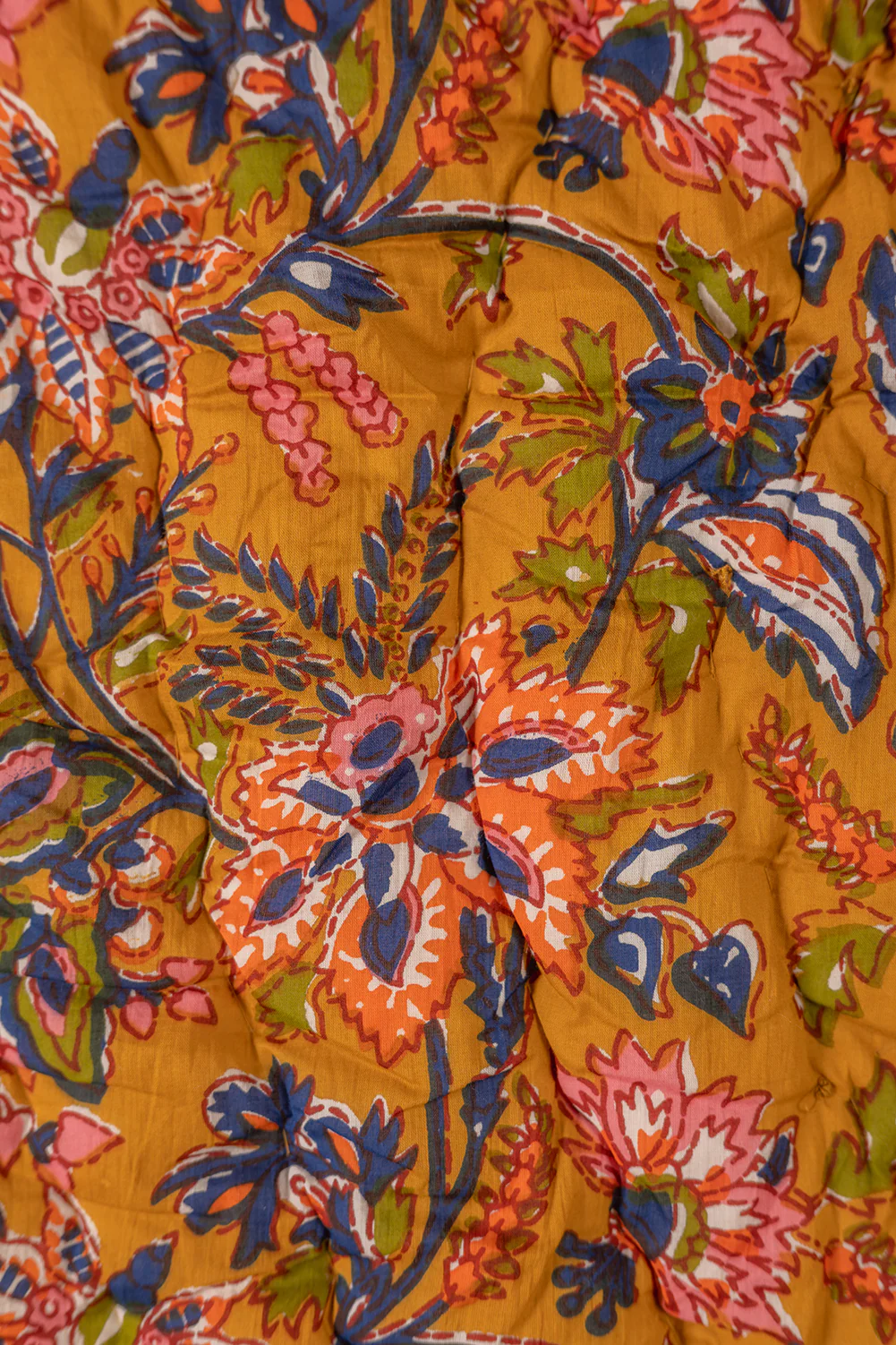 Apricot & Lavender Floral Quilt - Image 12